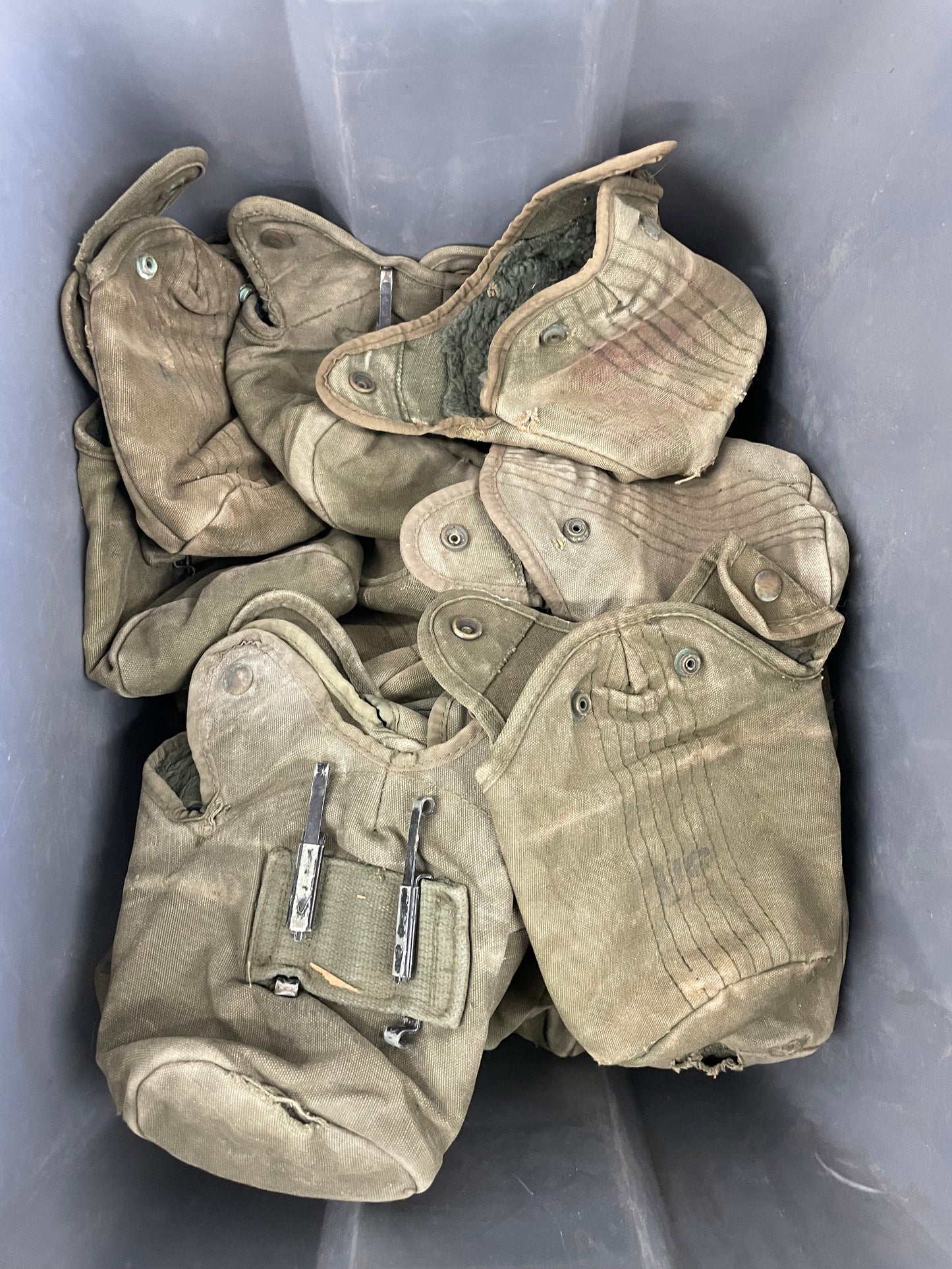 M1956 Vietnam Era US Canteen Cover (Grade B)